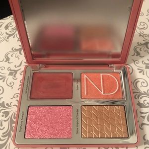 Natasha Denona Love Glow Palette